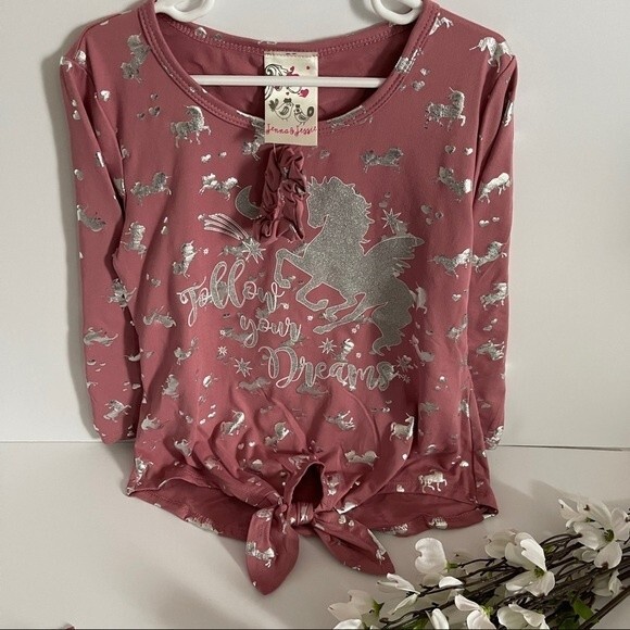 Lily Bleu Jenna & Jessie girls tie front top with scrunchie. - Picture 3 of 8